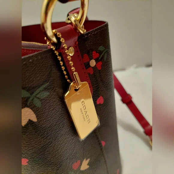 Coach New York Red Leather Floral Tower Crossbody Handbag No K2179-C7975 - Picture 3 of 10